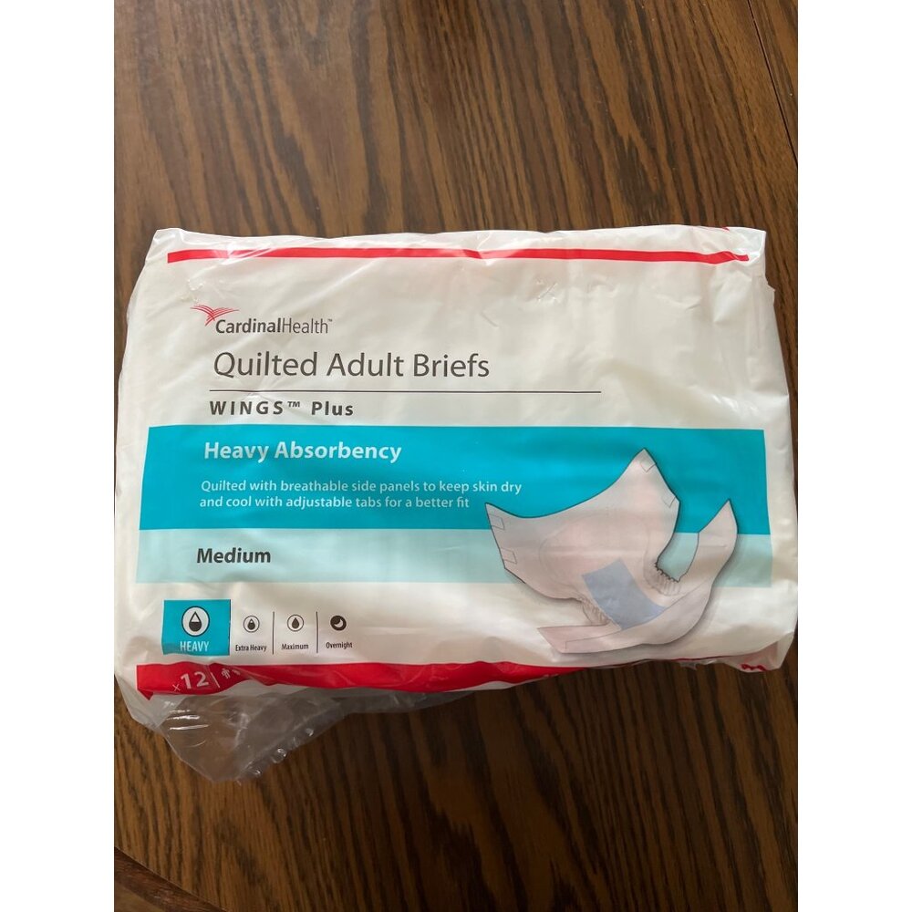 Cardinal Health quilted adult briefs wings plus Size Medium